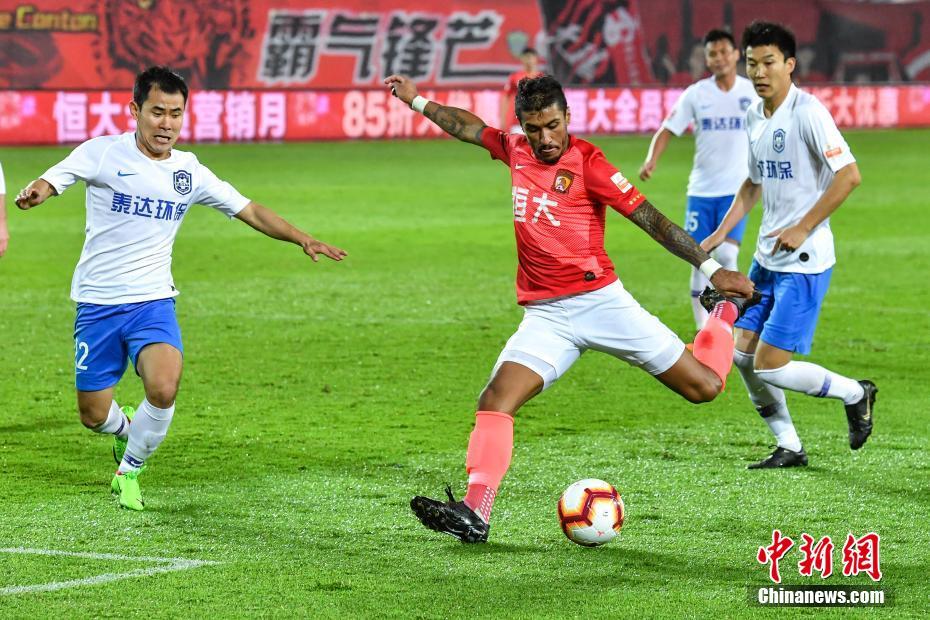 B8 在与 TSM 的比赛中退出了 Thunderpick 世界锦标赛 2024 预选赛。
